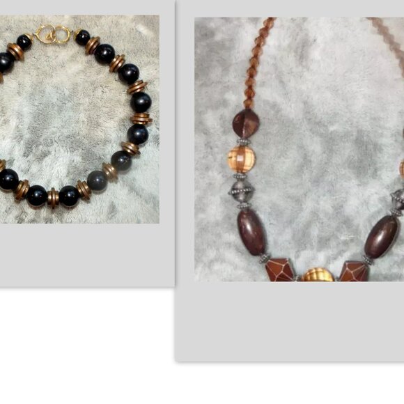 Lot 2 Vintage Statement  Necklaces - abt. 16" Collar & abt. 28" Beaded Necklaces - Picture 5 of 6